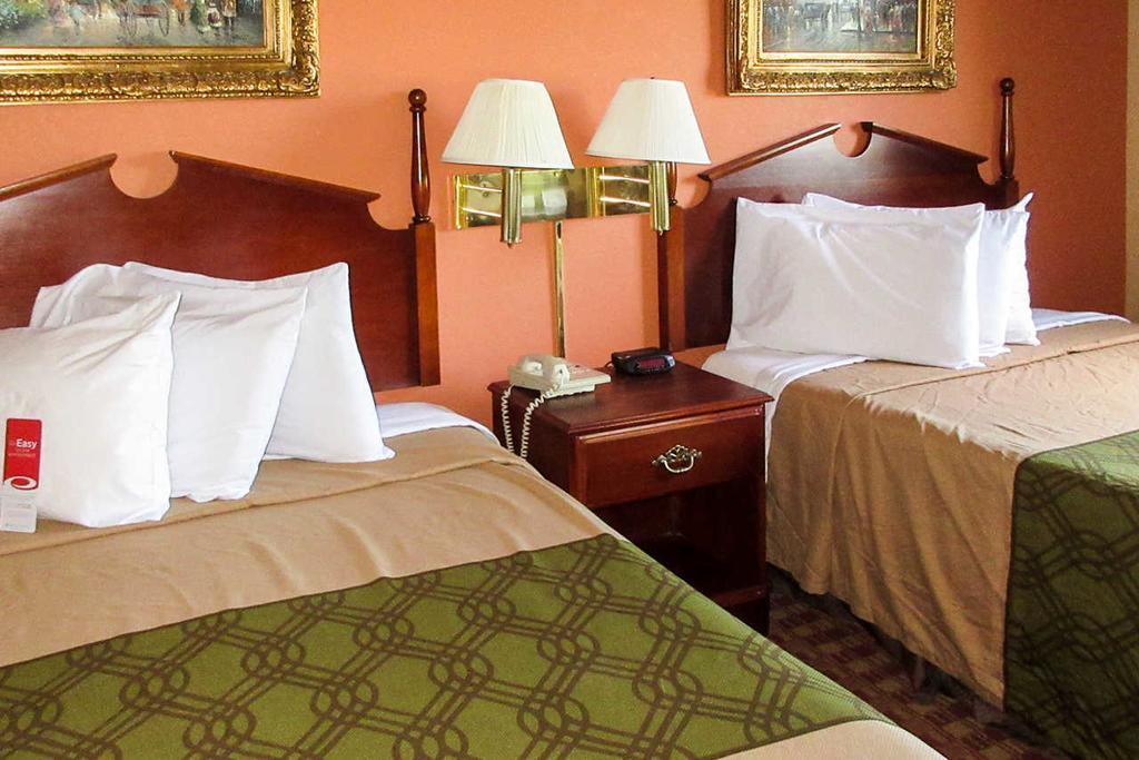 Econo Lodge Inn & Suites Ripley Zimmer foto