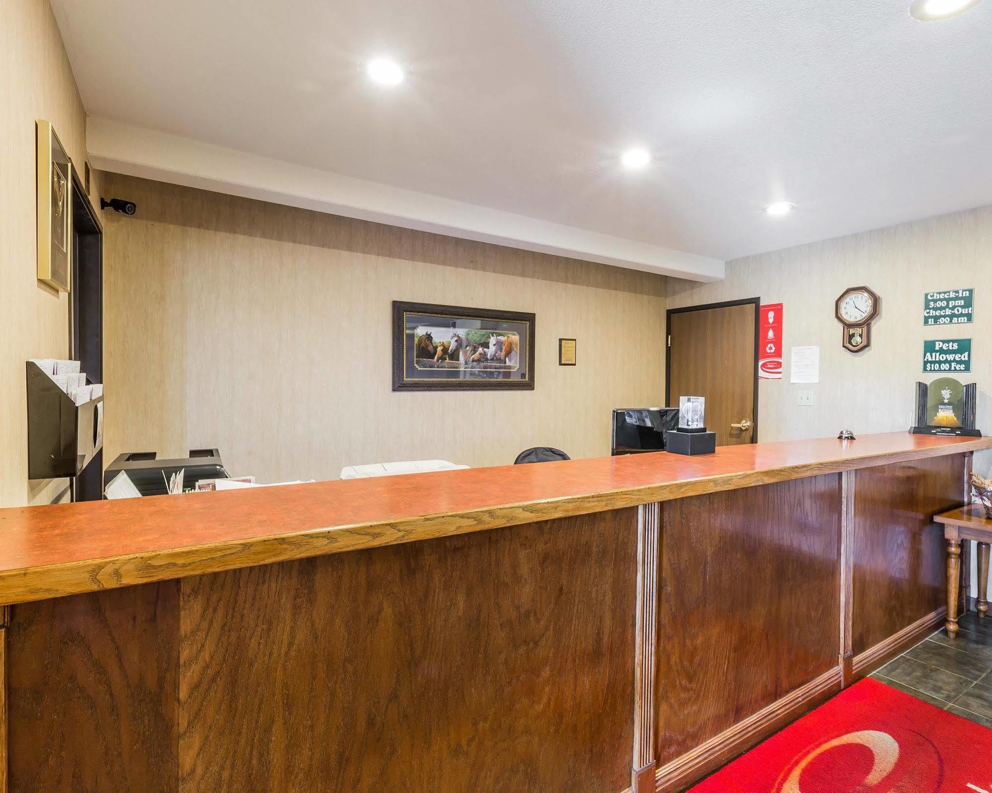 Econo Lodge Inn & Suites Ripley Exterior foto